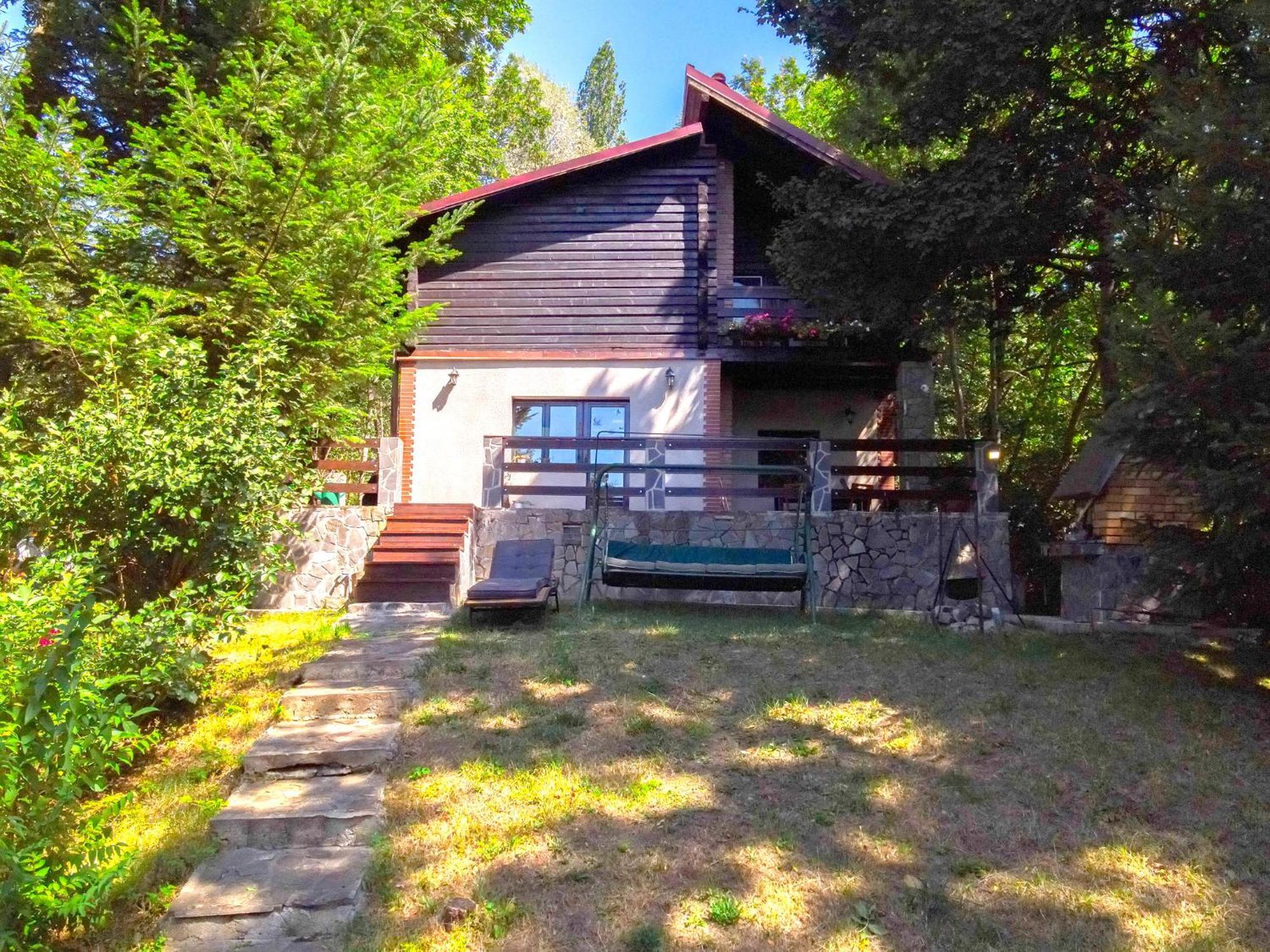 Mountain Family Chalet On Prahova Valley Comarnic Exterior foto